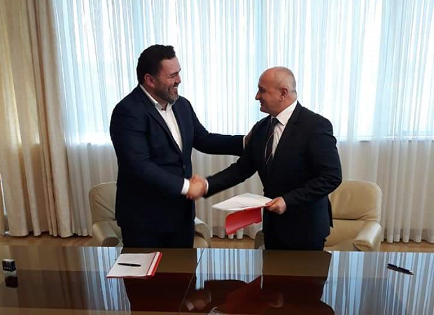 Ђокић потписао уговор са некадашњим чланом одреда “Ел Муџахедин”: Борци Невесиња и Херцеговине траже смену министра (ФОТО)