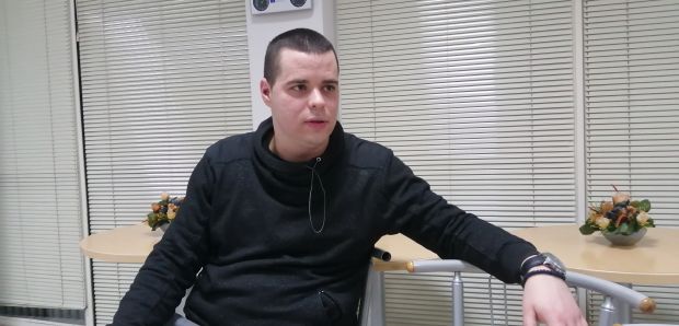 Тежак дан за техничара из Краљева: Прво добио батине, па отишао да помаже жртвама стравичног судара (ВИДЕО)