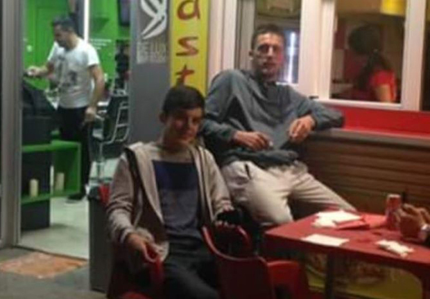 Рођаци кренули зором на лекарски преглед, погинули на путу до Београда: Детаљи удеса код Краљева, страдали младићи из Рожаја, мајка једног од њих критично (ФОТО)