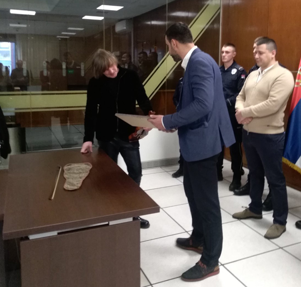 Лајку Феликсу враћена виолина од пола милиона евра: “Војвођански Паганини” није одолео, морао одмах да засвира (ВИДЕО)