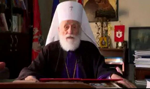 Муке по Мирашу: Погледајте како распопа тренирају да прочита Божићну посланицу (ВИДЕО)