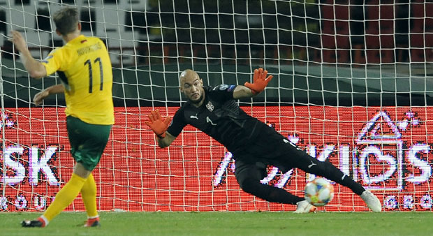 Дмитровић после историјске победе Еибара над Атлетиком: Све ближи луци спаса