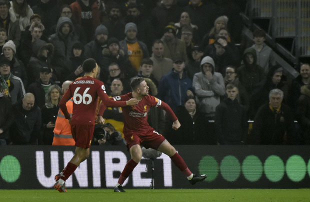 Ливерпул корача ка титули: Хендерсон и Фирмино сломили упорни Вулверхемптон за нова три бода