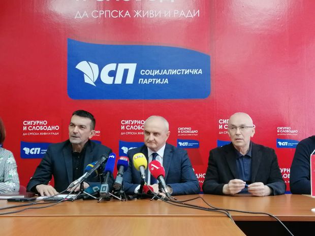 Одговор на захтев за смену лидера Петра Ђокића: Искључено троје чланова Социјаистичке партије РС