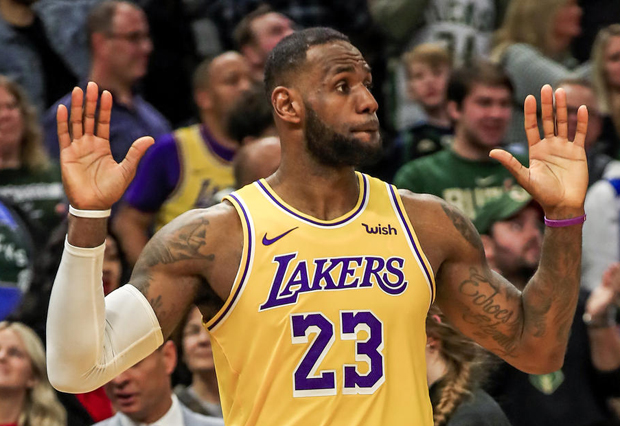 Леброн, за длаку, престигао Дончића у трци за капитенску траку 