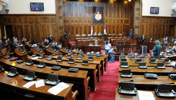 Мањинама много 10.000 потписа: Све више захтева да се преиспита услов за излазак на изборе