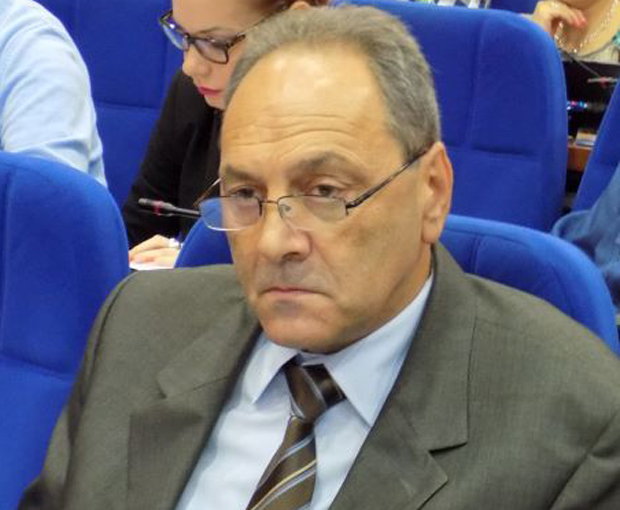 Саветник у послу вредном МИЛИОНЕ евра ЛАЖИРАО податке на конкурсу? Лесковац још без уличне лед расвете