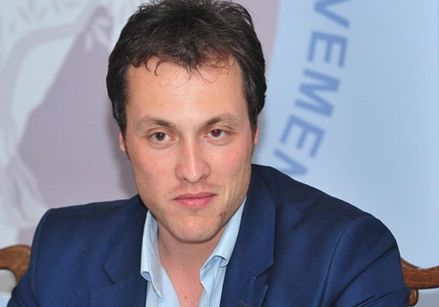 Милачић „запалио бакљу слободе“ усред Београда 