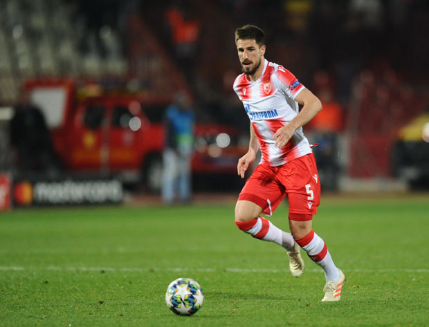 Звезда остаје без важног играча: Дегенек све ближи Кини