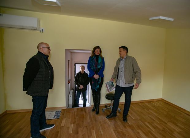 Обновили му кући и дали локал да заради за живот: Хероју са Кошара Нови Сад показао захвалност 