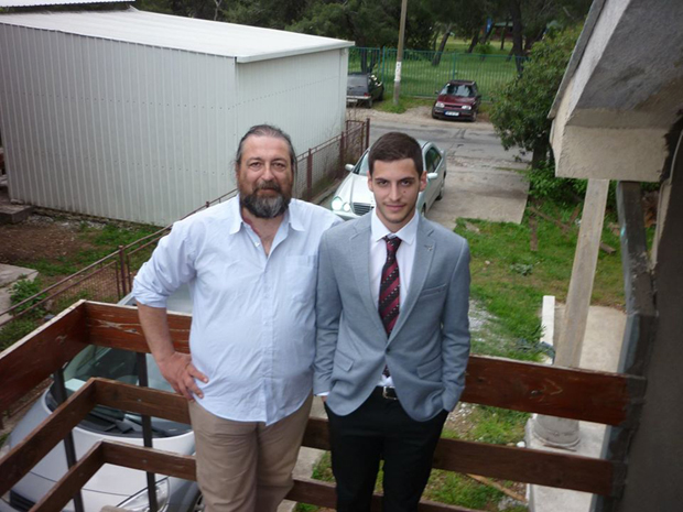 Брџу и Луку полиција извела из притвора да би им претресли куће, Амфилохије позива власт да не припрема украјински сценарио: У Црној Гори настављен прогон учесника мирних протеста