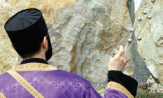 Не долази у суд на црвено слово, доказ и црквени календар: Несвакидашње оправдање нишког свештеника судији што није дошао на рочиште