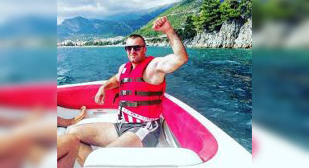 Срби србујте у Србији ође нећете: Шовинистичка порука будванског полицајца Дениса Бећировића