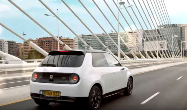 Прва електрична Хонда на европским путевима (ВИДЕО)