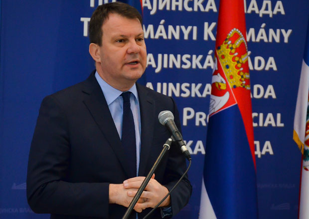 Шпијунка: Како је Игор Мировић као дечак са магарца прешао на бицикл (ФОТО)