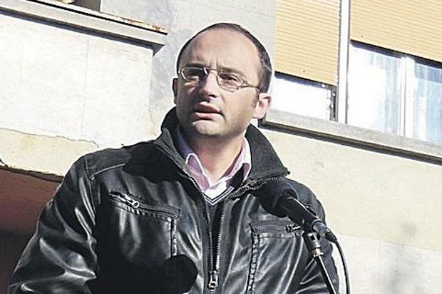 Нема предаје: Магистар из Никшића пуштен да се брани са слободе