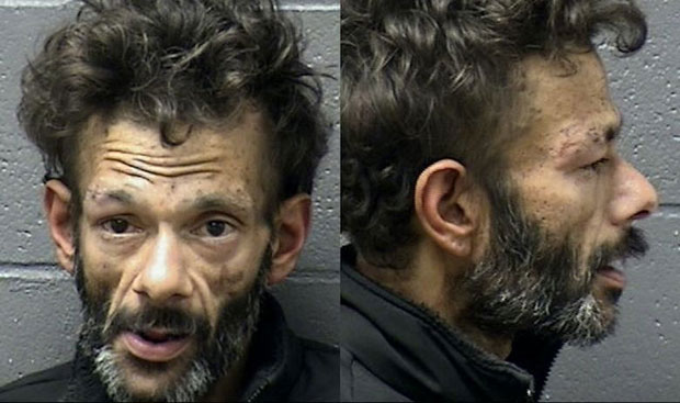 Био је звезда дечијих филмова, а сада је ухваћен како ОБИЈА аутомобиле: Прави ШОК уследио када је полиција објавила његову фотографију (ФОТО)