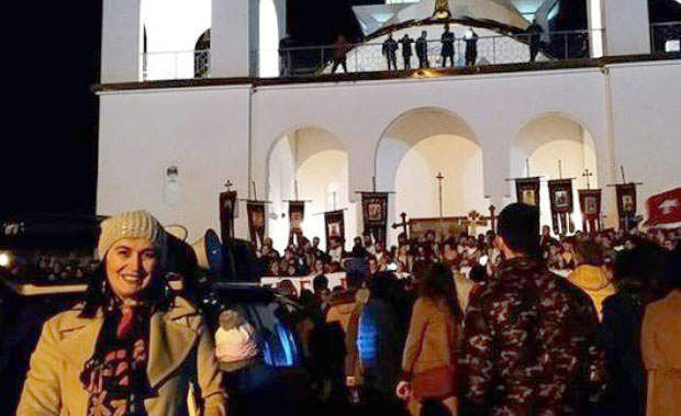 Пуцајте, ја и сада држим час: Суспендована учитељица послала поруку из литије