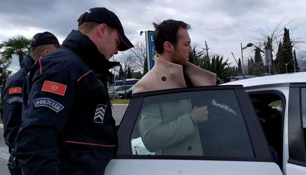 Ђукановићу, готов си: Погледајте како је Марко Милачић приведен одмах по изласку из авиона (ВИДЕО)