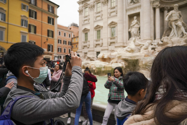 Вирус отказује и туристичке аранжмане: У Италији не желе да шире панику, али ни да игноришу реалну опасност