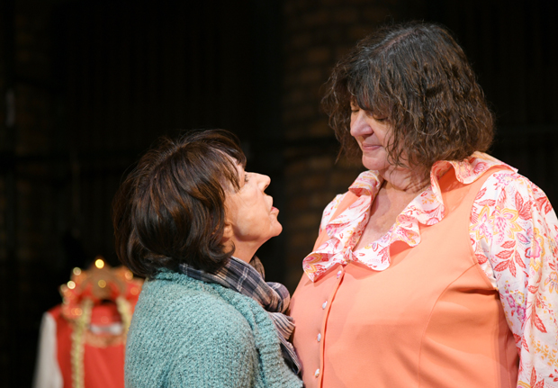 Хумор у свету опипљиве беде: „Лажљивица“ чека премијеру у Атељеу