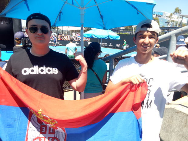 Новак је шампион великог срца: Навијачи из целог света уз Ђоковића  на тренингу у Мелбурну