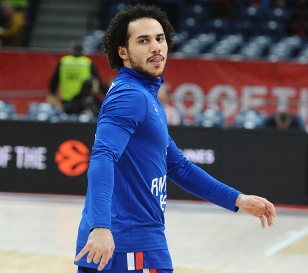 Ларкин облачи дрес репрезентације Турске: Једва чекам да се придружим новим саиграчима