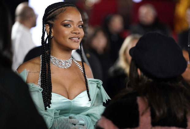 Дивље и изазовно, сама је себи најбоља реклама: Ријана представила колекцију доњег веша ФОТО