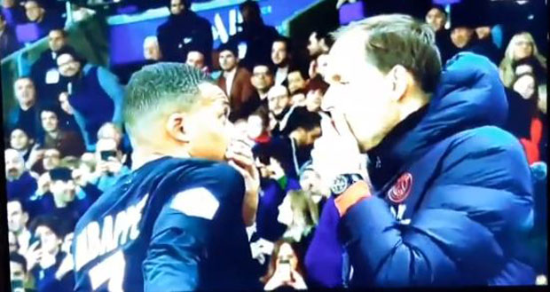 Мбапе побеснео на Тухела: Француз фрустриран због измене (ВИДЕО)