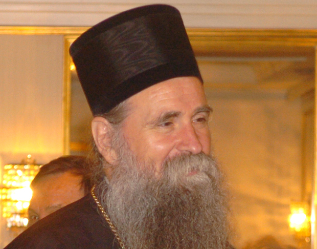 Рекли су ми да имају наређење да ме зауставе и претресу аутомобил: Епископ Јоаникије, за Новости, после задржавања на граници