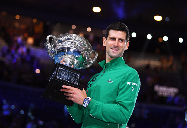 Новак је краљ Мелбурна: Ђоковић после преокрета и свађе са судијом освојио осми трофеј Аустралијан опена