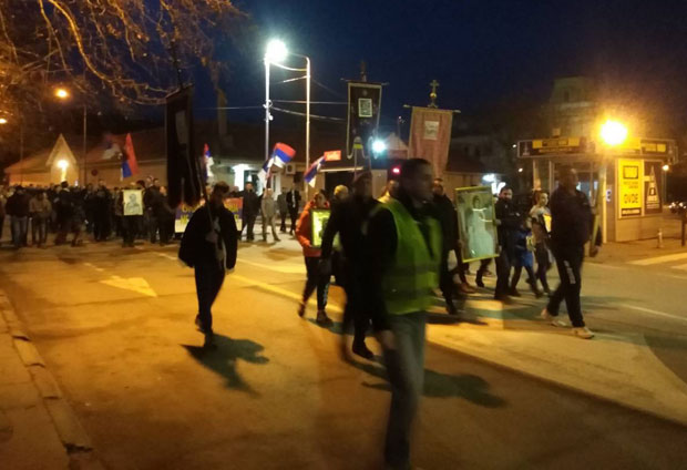 Подршка браћи: Литија у центру Пожаревца