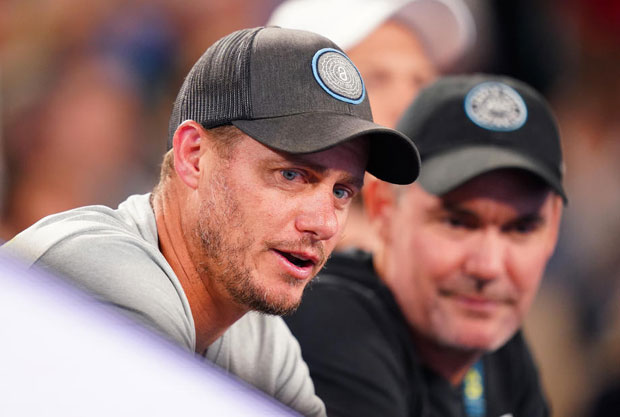 Куријер и Хјуит исмевали Ђоковића током меча: Није му добро због резултата, Тим ствара горушицу