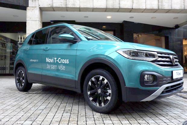 Т -крос у Музеју илузија: Несвакидашња промоција новог аутомобила у Србији