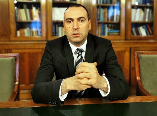 Марковић: Обрадовић бесни на народ због подршке Вучићу