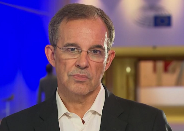 Срби у Црној Гори живе у страху од режима који служи страним центрима моћи, отимање светиња је провокација: Француски посланик оплео по властима у Подгорици 