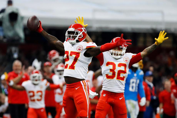 Не тако давно на Хард рок стадиону правио је пице, сада је на истом месту подигао пехар у Суперболу