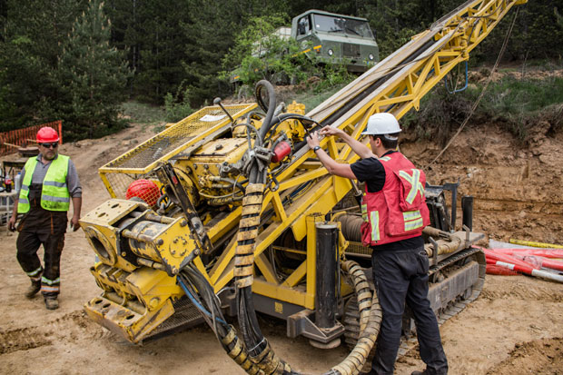НОВОСТИ САЗНАЈУ: Потврђен проналазак племенитих метала на југу Србије, ТОНЕ ЗЛАТА леже на граници са Бугарском