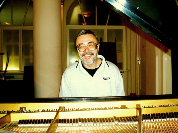 Магистар џеза добио награду за животно дело: Милошу Миши Крстићу признање Нишвил фестивала 