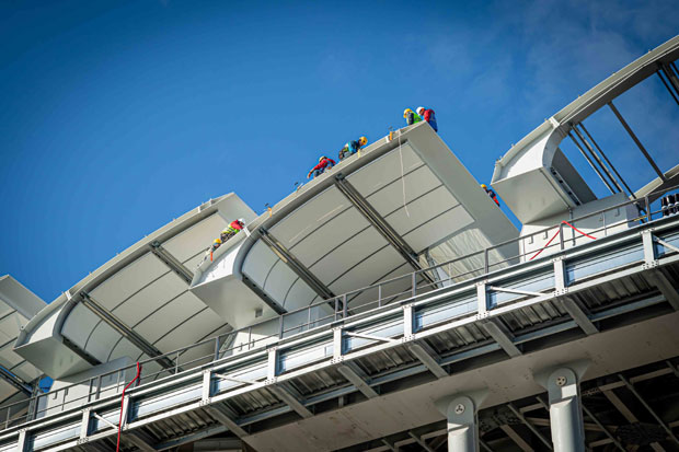 Главни терен Грен слема у Паризу, коначно, добио кров