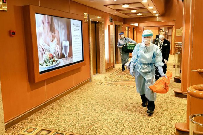 Невероватне фотографије са крузера где је потврђен корона вирус: Путници на броду где бораве Срби затворени у собама, КОЦКАРНИЦЕ И БАРОВИ ПУСТИ (ВИДЕО)