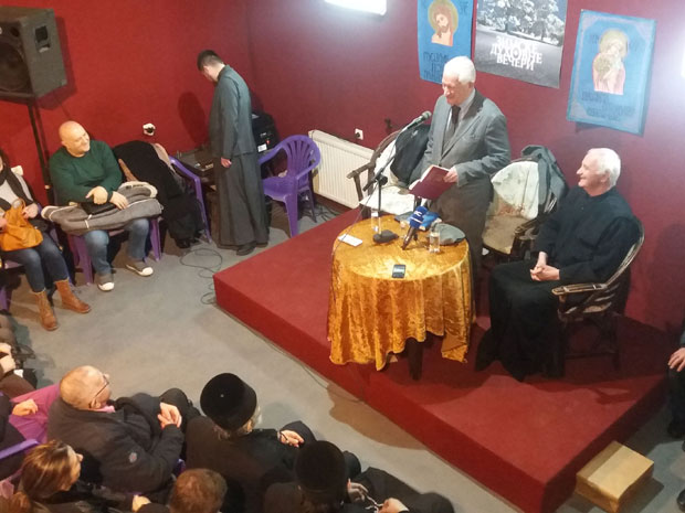 Стихови за незаборав: Представљене две књиге Матије Бећковића у издању Новости