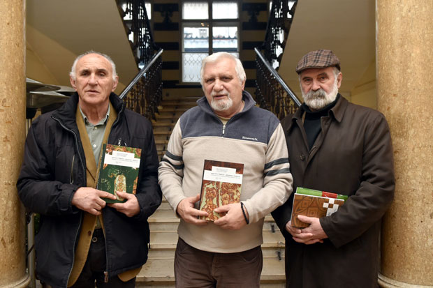 Песничка антологија: На једном месту 1.151 одабрана песма савремене српске поезије
