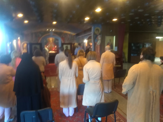 Литургија на ВМА у Београду: Молитва за пацијенте (ФОТО)