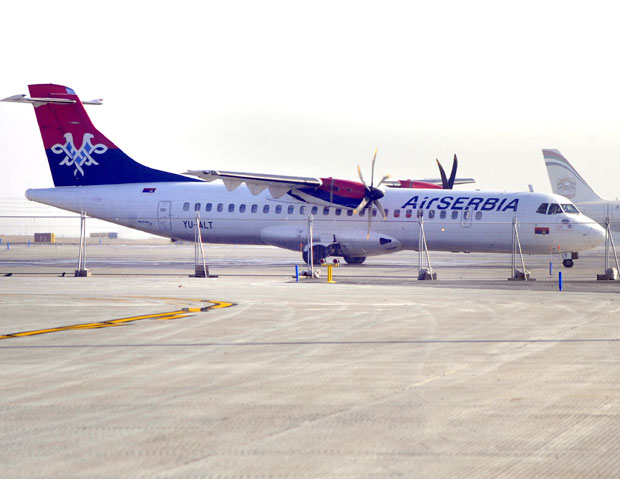 Олуја изнад Лондона направила хаос: Авион Ер Србије слетео у Франкфурт, сви путници збринути, очекује се полетање ка аеродрому Никола Тесла