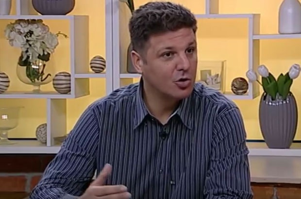 Југовић: У Влади у којој би Обрадовић био министар полиције, азил би могли да добију само мигранти који пристају да му пеглају кошуље