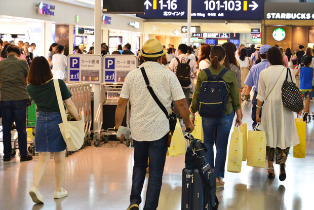 На јапанском аеродрому граде се тоалети за псе