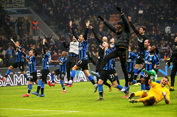 Дерби који је донео много голова, суза, радости и фантастичну кореографију (ФОТО/ВИДЕО)