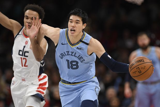 Гудурић без прилике да учествује у победи Мемфиса