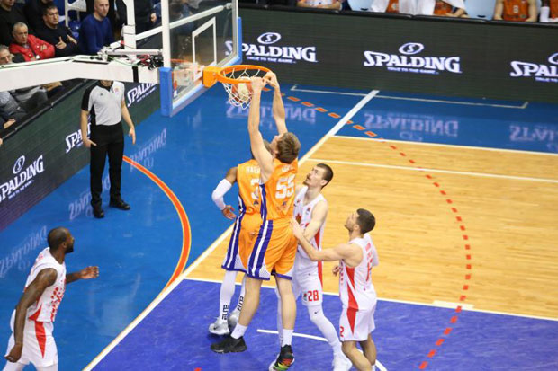 Без Брауна – потоп: Дебакл Звезде у Бару